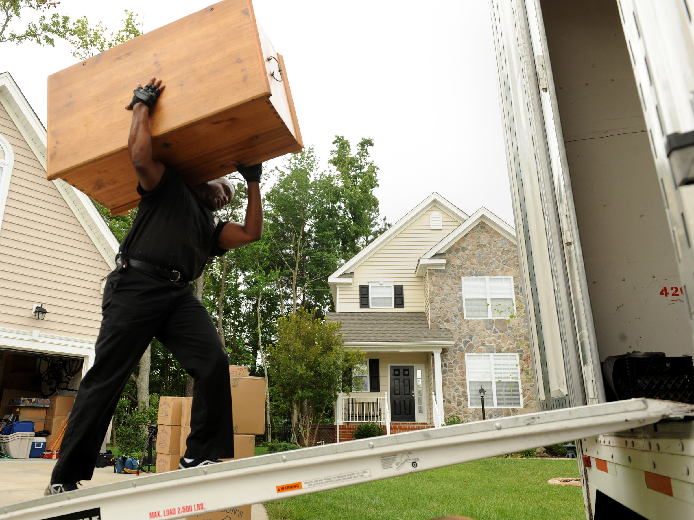 moving companies van