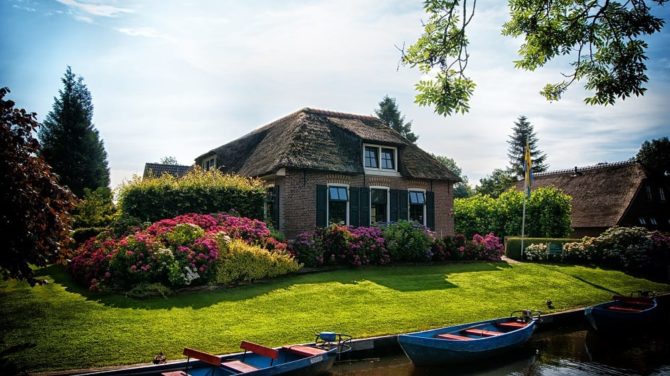 cost of moving to the netherlands